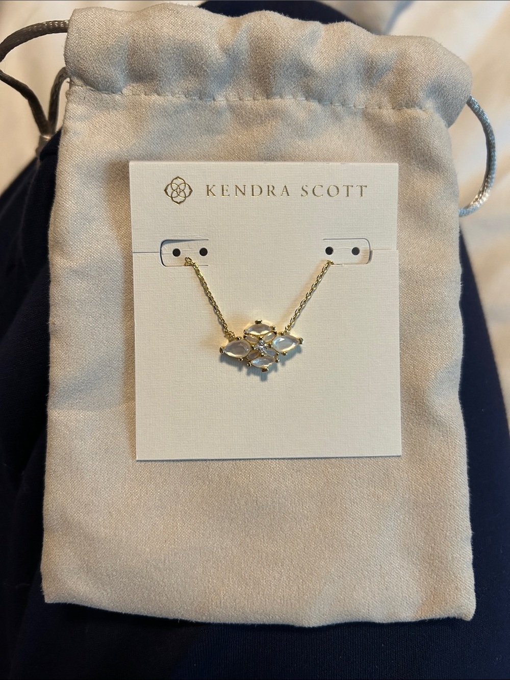 Kendra Scott Abbie Short Necklace